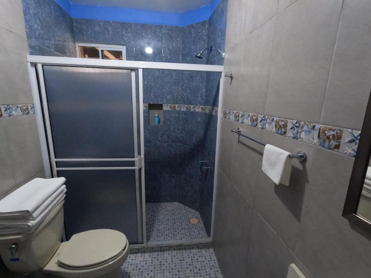 Hotel Prado'S Puerto San Carlos المظهر الخارجي الصورة