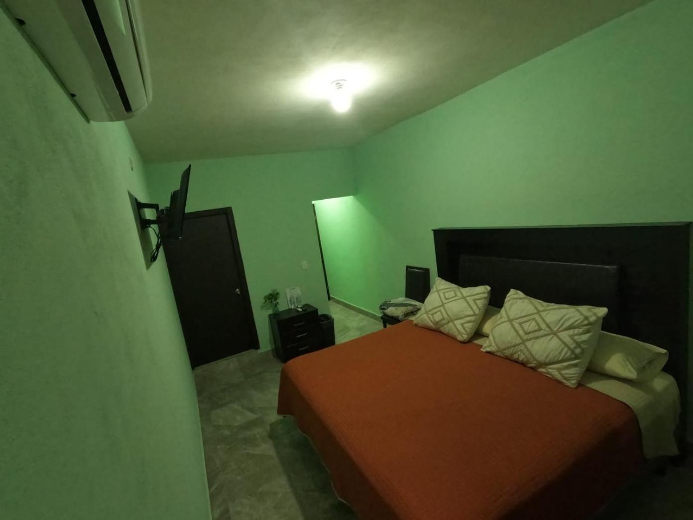 Hotel Prado'S Puerto San Carlos المظهر الخارجي الصورة